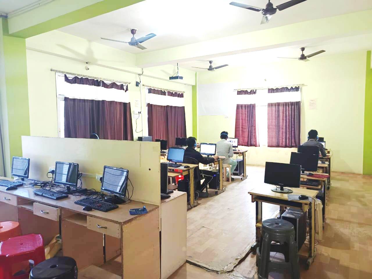 Computer Lab (1)